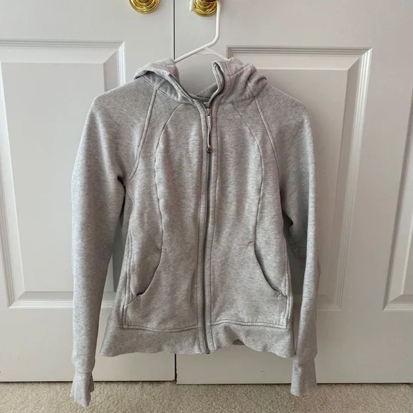 Lululemon Scuba Hoodie - Picture 4 of 12